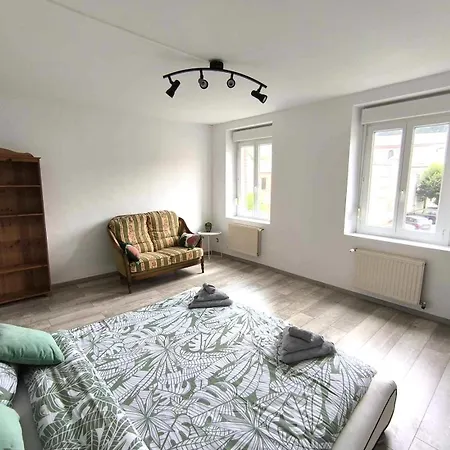 Spacieuse Maison Proche De La *