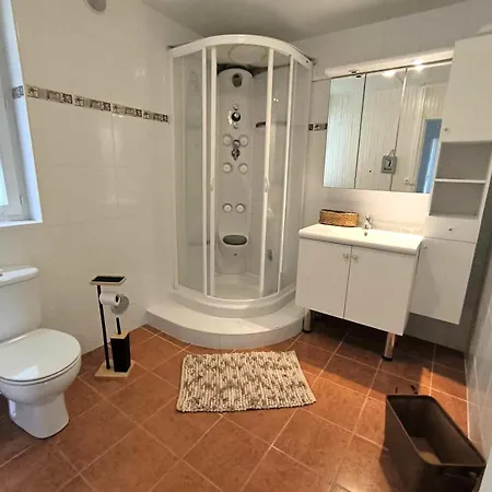 Spacieuse Maison Proche De La Yport